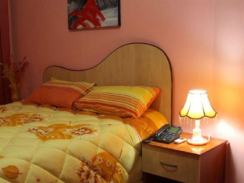 Hotel Vila E Arte City Center Tirana Exterior photo