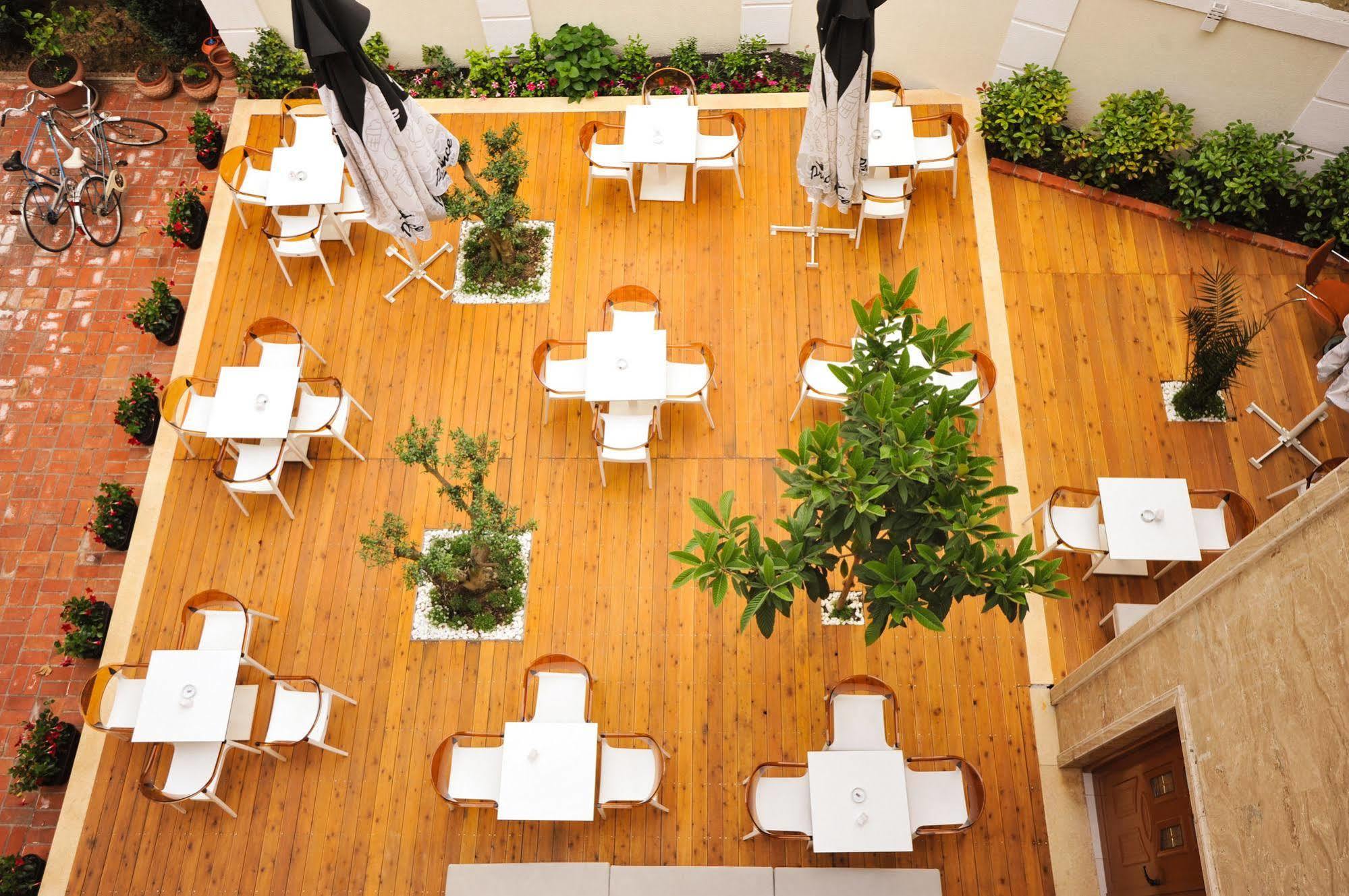 Hotel Vila E Arte City Center Tirana Exterior photo